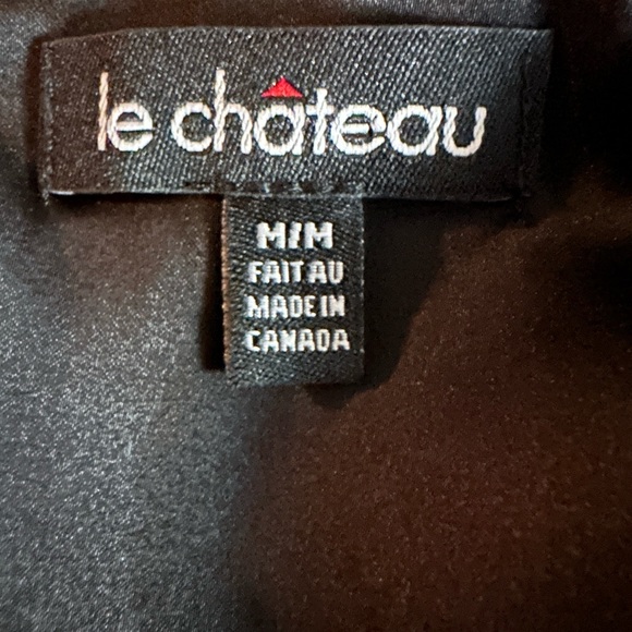 Le Chateau - Fuchsia short sleeve midi dress - Picture 3 of 3